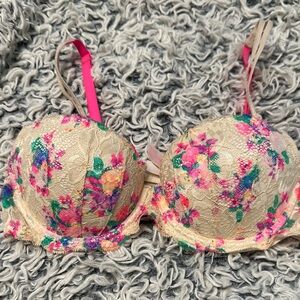 PINK by Victorias Secret Cream Floral Push-Up Bra